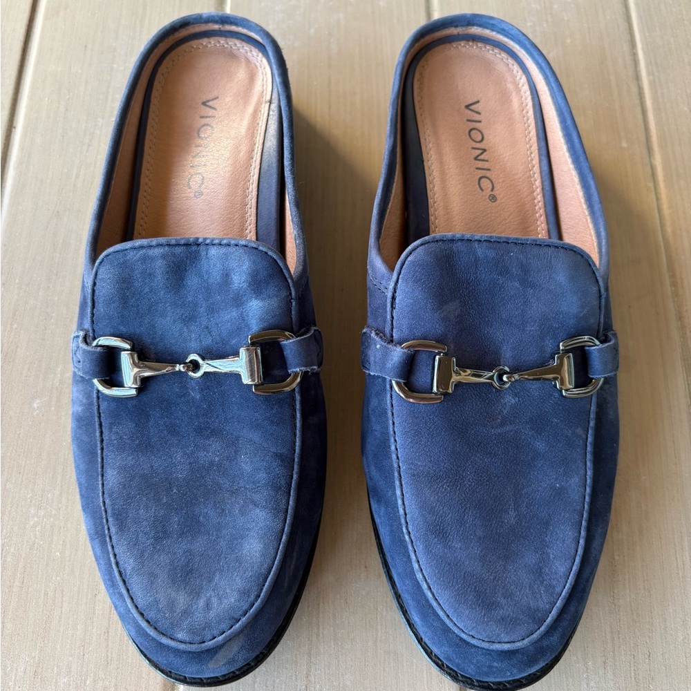 Women’s Vionic Blue Suede Loafers - SIZE 8